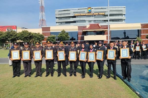 *Program Kopi Osing Polresta Banyuwangi Raih Penghargaan dari Kapolda Jatim*